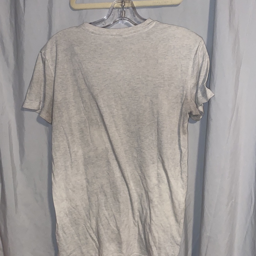 Grey shirt - Picture 2 of 3